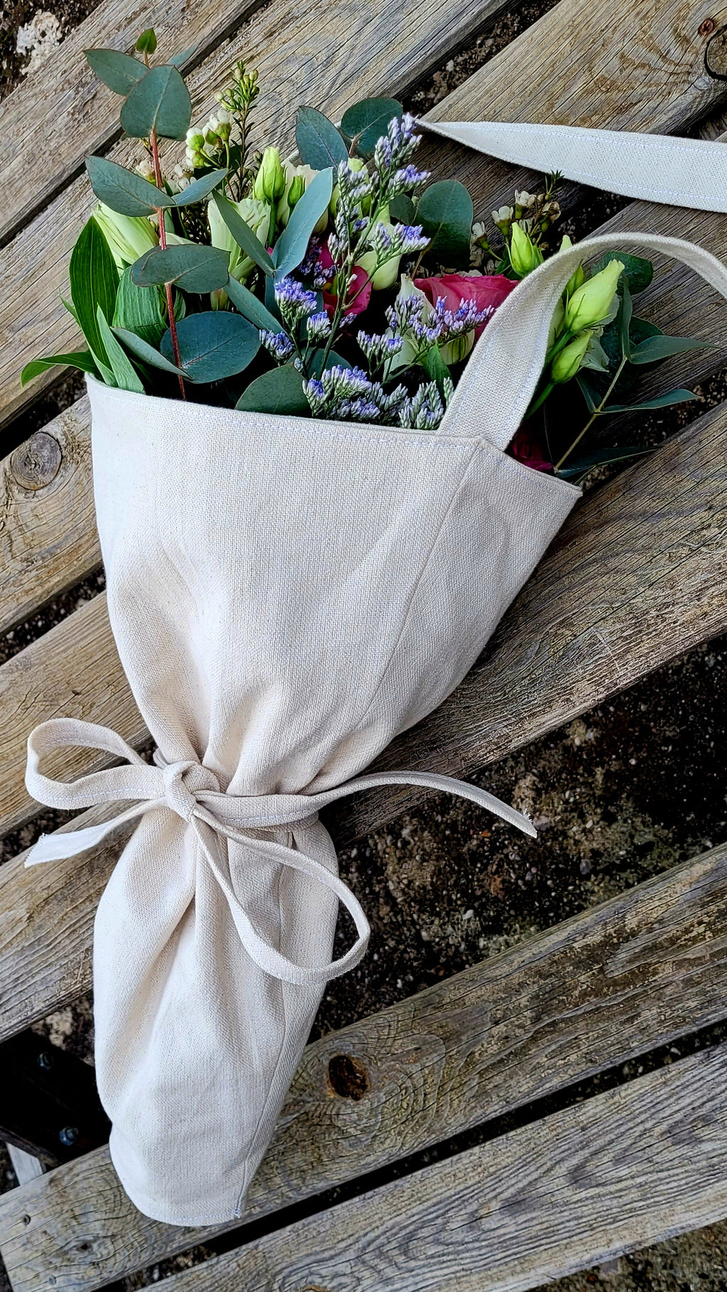 Découvrez le charme du sac à fleurs réutilisable en coton ! ✨