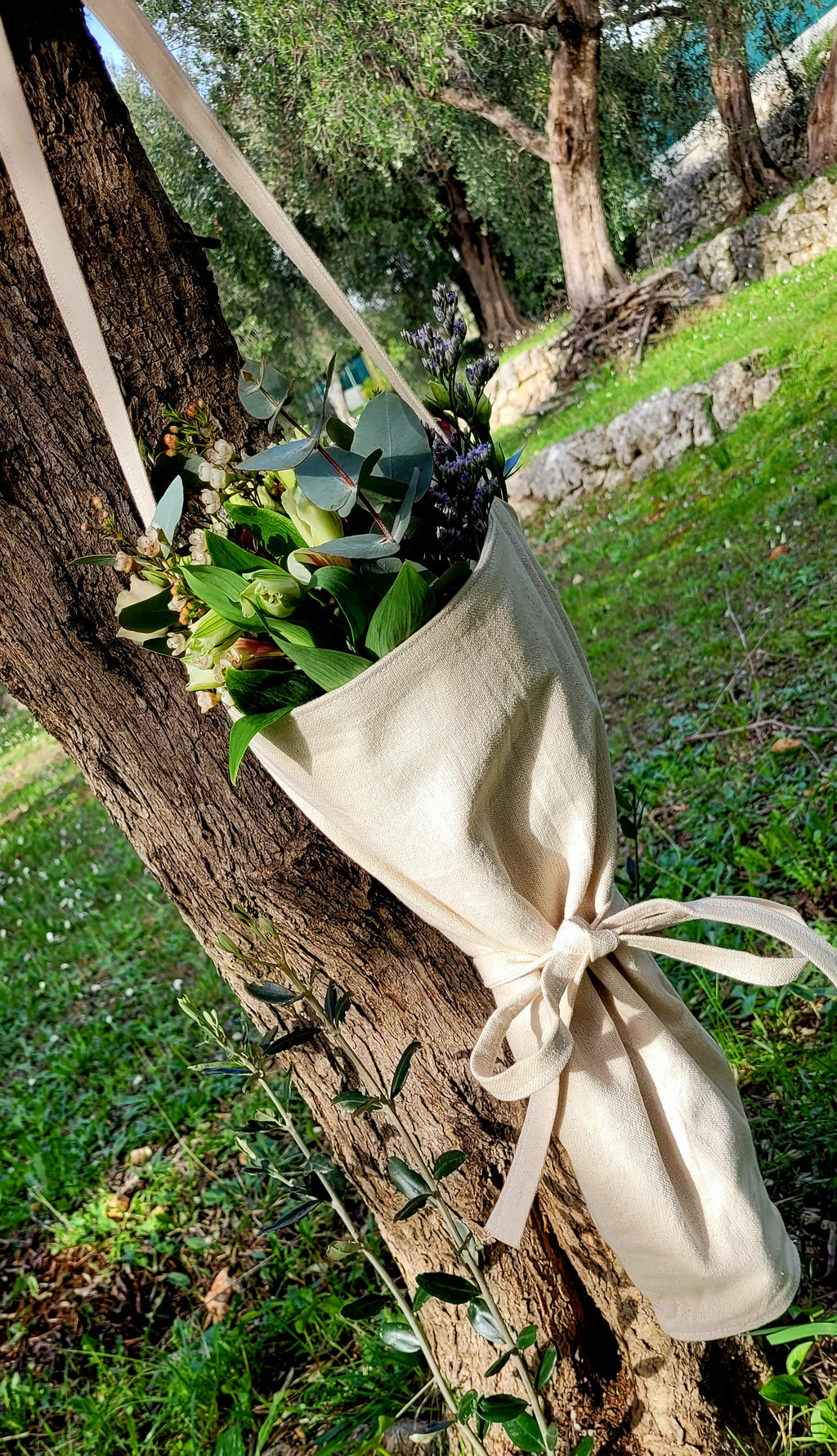 Découvrez le charme du sac à fleurs réutilisable en coton ! ✨